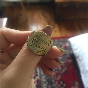 Souvenir Jewelry Born Free Signet Ring